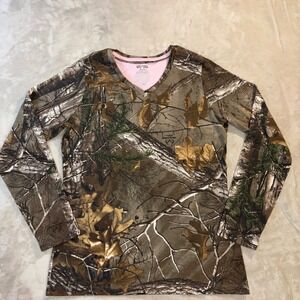 Realtree Xtra Camo Long Sleeve V-Neck T-Shirt Women Medium 8-10 Pink Trim